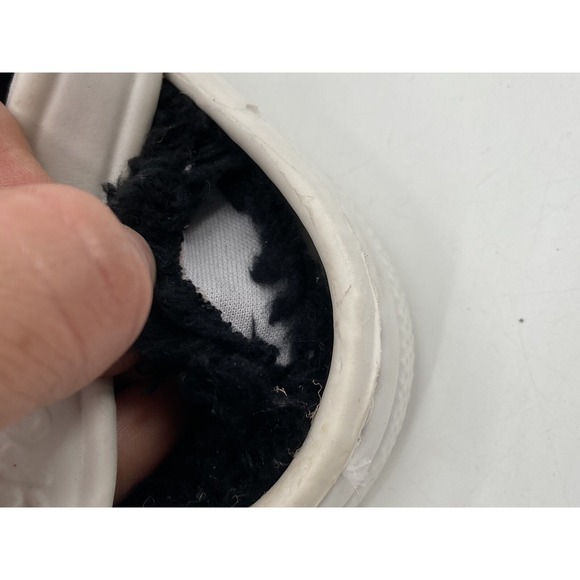 Luke Combs‎ X Crocs White Skull Fur Lined Men\'s 4 Women\'s 6 main image 4